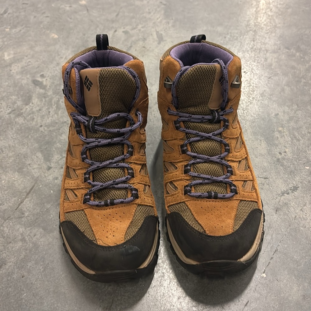 Columbia Women's Crestwood Mid Waterproof Hiking Shoe - Picture 5 of 13